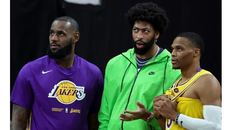 LeBron, Davis e Westbrook: trio vai dar liga nesta temporada?