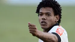 Romarinho não deve voltar ao Corinthians.