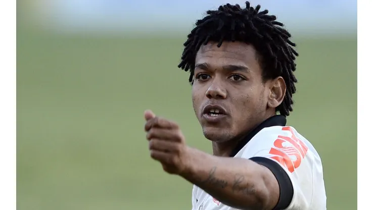 Romarinho não deve voltar ao Corinthians.