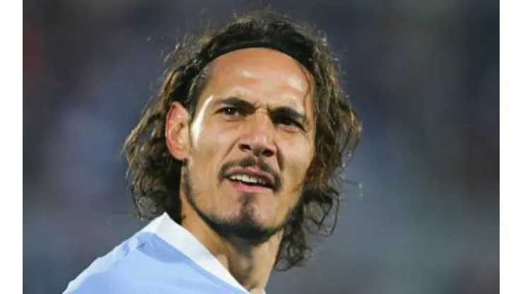 Foto: Ernesto Ryan/Getty Images - Cavani conseguiu feito que buscava há nove meses