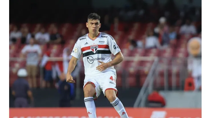Marcello Zambrana/AGIF/ Ferraresi, Miranda e +9; Ceni deve fazer mudanças no São Paulo para duelo contra o Palmeiras.