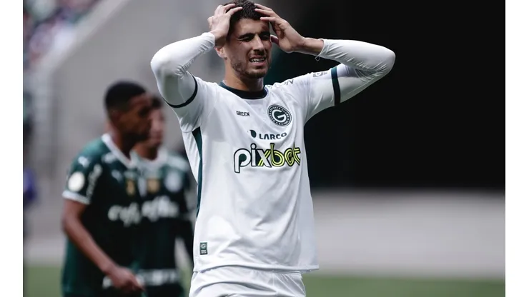 Foto: Ettore Chiereguini/AGIF - Pedro Raul deve deixar o Goiás no fim desta temporada