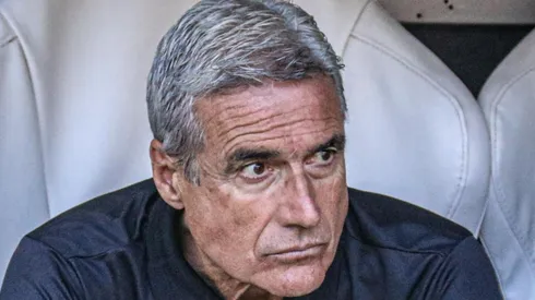 “É fatal...”; Luís Castro manda a real sobre deficiência do futebol nacional