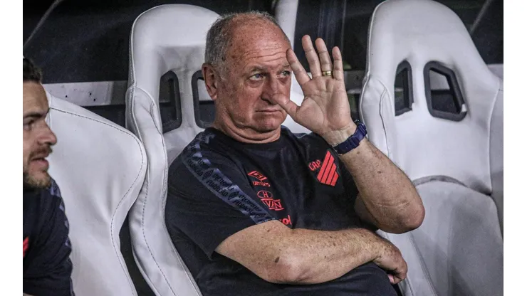 Lucas Emanuel/AGIF - Felipão no comando do Athletico.