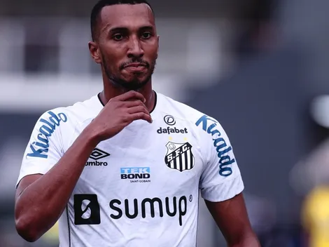 “Sonhar não custa”; Lucas Braga surpreende e revela ‘alerta’ do Santos para o Z4