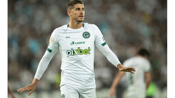 Pedro Raul é uma das prioridades no Grêmio (Foto: Jorge Rodrigues/AGIF)