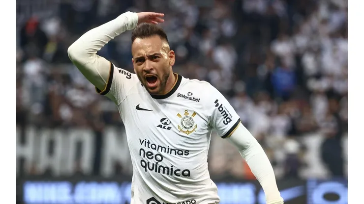 Maycon está de volta ao Corinthians (Foto: Marcello Zambrana/AGIF)