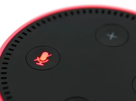 Mulher revela que descobriu infidelidade de namorado por meio de registros de gravações da Alexa