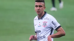 Foto: Marcello Zambrana/AGIF - Cantillo: volante não deve permanecer no Corinthians em 2023