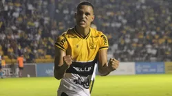 Foto: Celso da Luz/ Criciúma E. C. - Lohan marcou três gols na Série B.