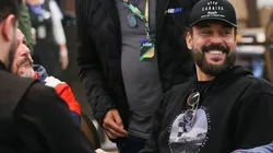 O rapper Gabriel, O pensador, é só sorrisos na Etapa de Gramado do BSOP (Foto: Rafael Terra/BSOP)