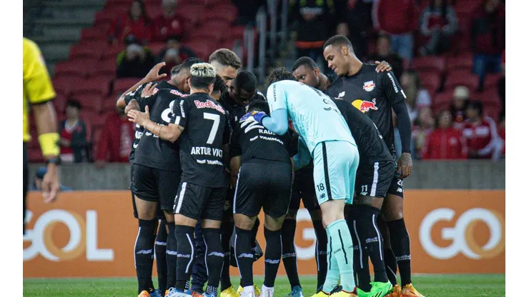 Foto: Maxi Franzoi/AGIF - Bragantino enfrenta o Santos na próxima rodada