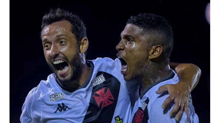 Foto: Thiago Ribeiro/AGIF - Jogadores do Vasco estão em fim de contrato e podem deixar a equipe