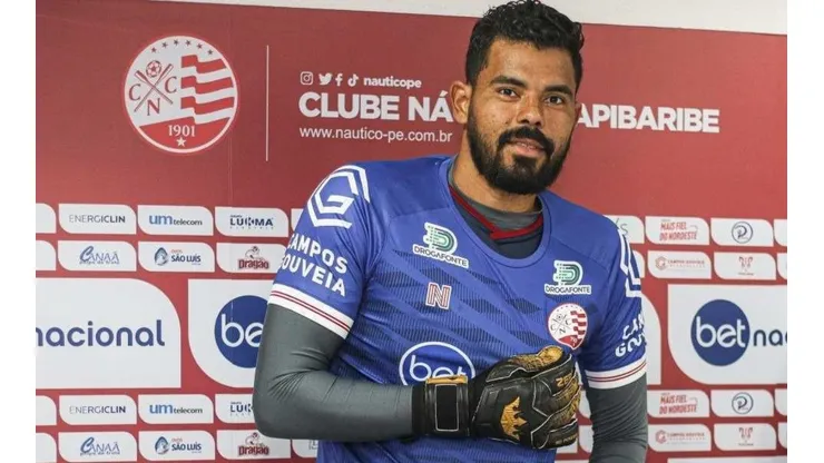 Foto: Tiago Caldas / CNC - Jean chegou ao Clube após a saída de Lucas Perri.