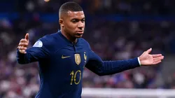 Getty Images/Aurelien Meunier - Mbappé acumula problemas no vestiário do PSG