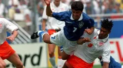 Foto: Shaun Botterill/ALLSPORT - O Brasil eliminou a Holanda na Copa de 1994