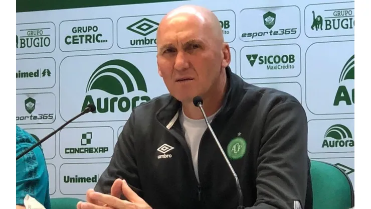 Reprodução/Chapecoense. Dal Pozzo garantiu que fará cobranças internas na equipe