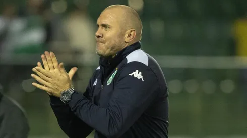 Foto: Diogo Reis/AGIF - Mozart começou a temporada no CSA.