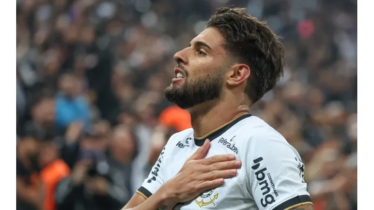 Yuri Alberto tem contrato com o Corinthians até junho de 2023 (Foto: Marcello Zambrana/AGIF)