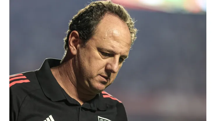 Foto: Marcello Zambrana/AGIF - Rogério Ceni não vem utilizando Igor Gomes no time titular; meia teria sido oferecido ao Palmeiras