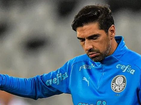 "Não entra em campo há 6 jogos"; Abel não perdoa e 'exclui' reserva do Palmeiras