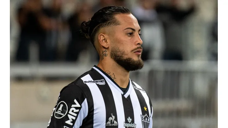 Guga tem contrato com o Atlético-MG até dezembro de 2023 (Foto: Alessandra Torres/AGIF)