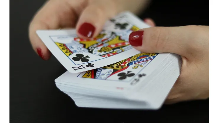 O Poker pode trazer ensinamentos valiosos para a vida (Foto: Divulgação/Pixabay)