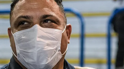 Cruzeiro é acionado na Justiça e dívida milionária surpreende Ronaldo