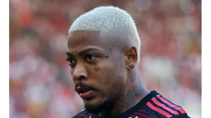 "Manda Marinho e + 40 milhões”; Titular do Santos vira pedido de torcida do Flamengo na web
