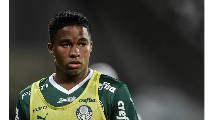Endrick fez a sua estreia com a camisa do Palmeiras (Foto: Thiago Ribeiro/AGIF)