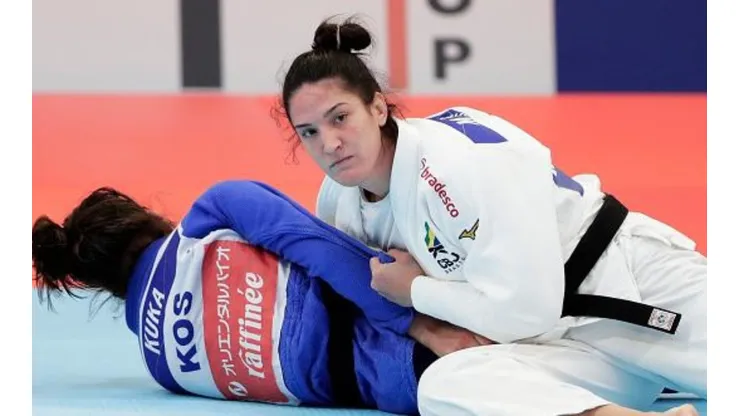 Mayra Aguiar estreia no Mundial de Judô na madrugada desta terça-feira (11)