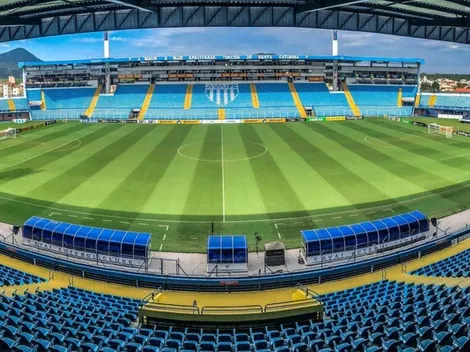 Avaí faz pedido inédito a STJD para poder jogar em seu estádio contra o Fluminense; CONFIRA