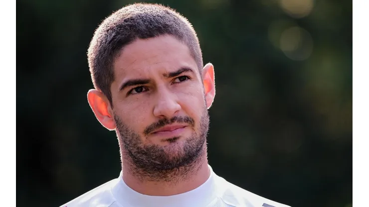 Foto: Marcello Zambrana/AGIF - Pato já jogou por Internacional, Corinthians e São Paulo.