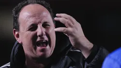 Foto: Ettore Chiereguini/AGIF - Camisa 26 de Ceni vem sendo criticado no Morumbi.