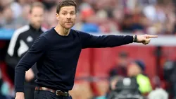 Christof Koepsel / Correspondente / Getty Images - Xabi Alonso no comando do Bayer.
