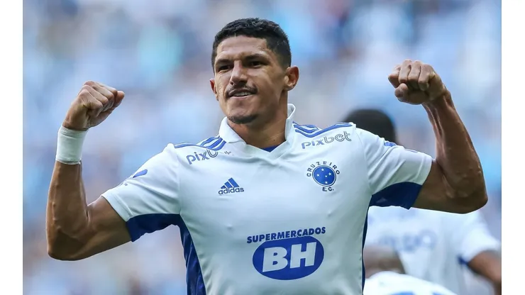 Foto: Pedro H. Tesch/AGIF - Luvannor se firmou como titular do Cruzeiro.