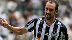 Foto: Fernando Moreno/AGIF - Godín ficou menos de 6 meses no Galo.
