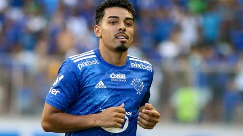 Foto: Fernando Moreno/AGIF - Matheus Bidu tem permanência improvável no Cruzeiro