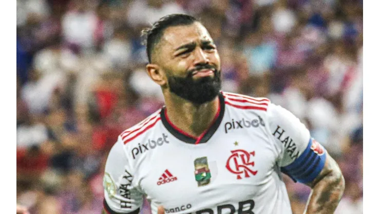 Sevilla fica "louco" por Gabigol e jornais espanhóis cravam que clube pode facilitar ida de argentino para o CRF