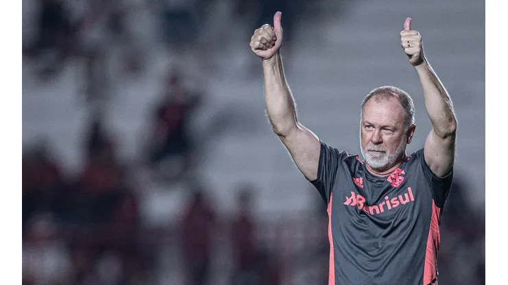 Heber Gomes/AGIF - Mano no comando do Inter.