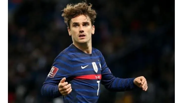 John Berry/Getty Images - Griezmann acerta saída do Barcelona