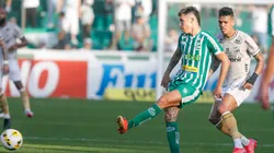 Foto: Luiz Erbes/AGIF - Bruno Nazário volta ao time do Juventude contra o Santos