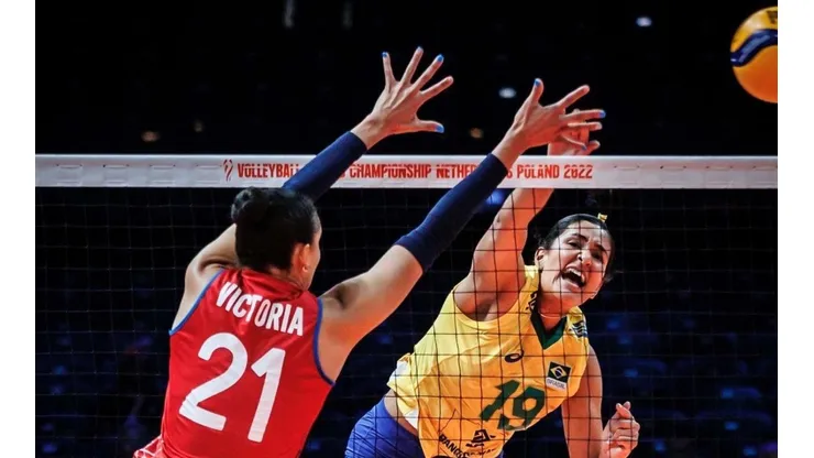 Tainara em ataque contra Porto Rico