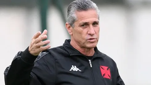 777 entrega decisão surpreendente e faz aviso de última hora a Jorginho