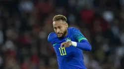 Flickr Oficial do time: Lucas Figueiredo/Flickr Oficial CBF - Neymar vê colega de Paris furioso