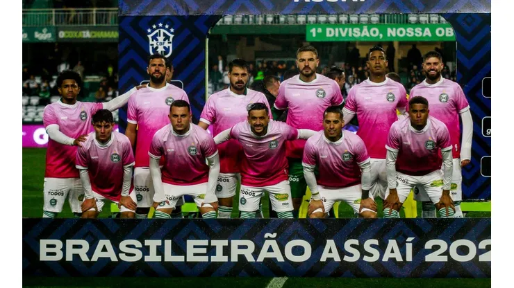 Foto: Gabriel Machado/AGIF - Coritiba tem desfalque importante contra o Palmeiras
