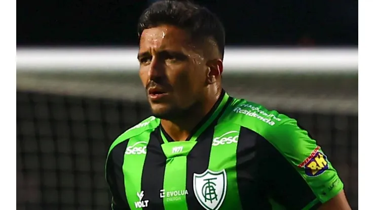 “Particularmente, achei que...”; Aloísio bate papo sério e expõe a ‘verdadeira face’ da sua readaptação ao futebol brasileiro