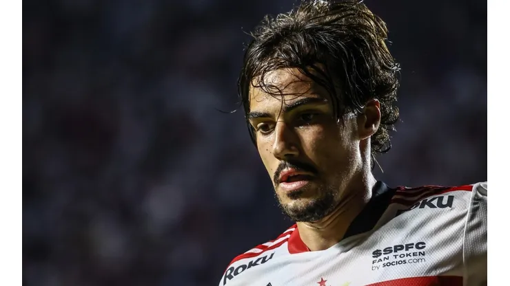 Marcello Zambrana/AGIF/Situação de Igor Gomes muda no São Paulo e futuro do meia é exposto.