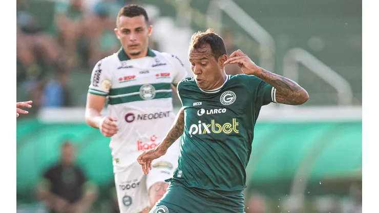 Foto: Heber Gomes/AGIF - Vinícius se destacou na Série B de 2021 pelo Náutico.