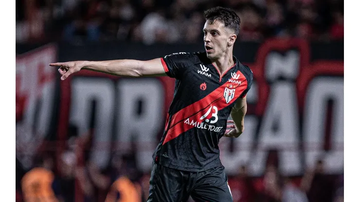 Foto: Isabela Azine/AGIF - Shaylon já havia atuado pelo Goiás, em 2020.